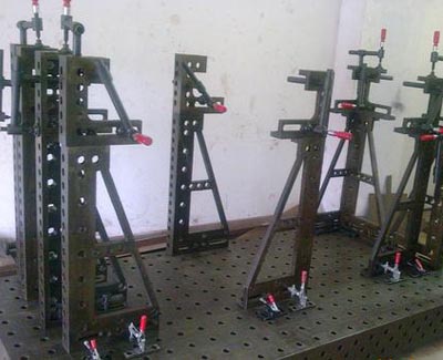 三維柔性組合夾具-工裝夾具-多功能三維焊接平臺